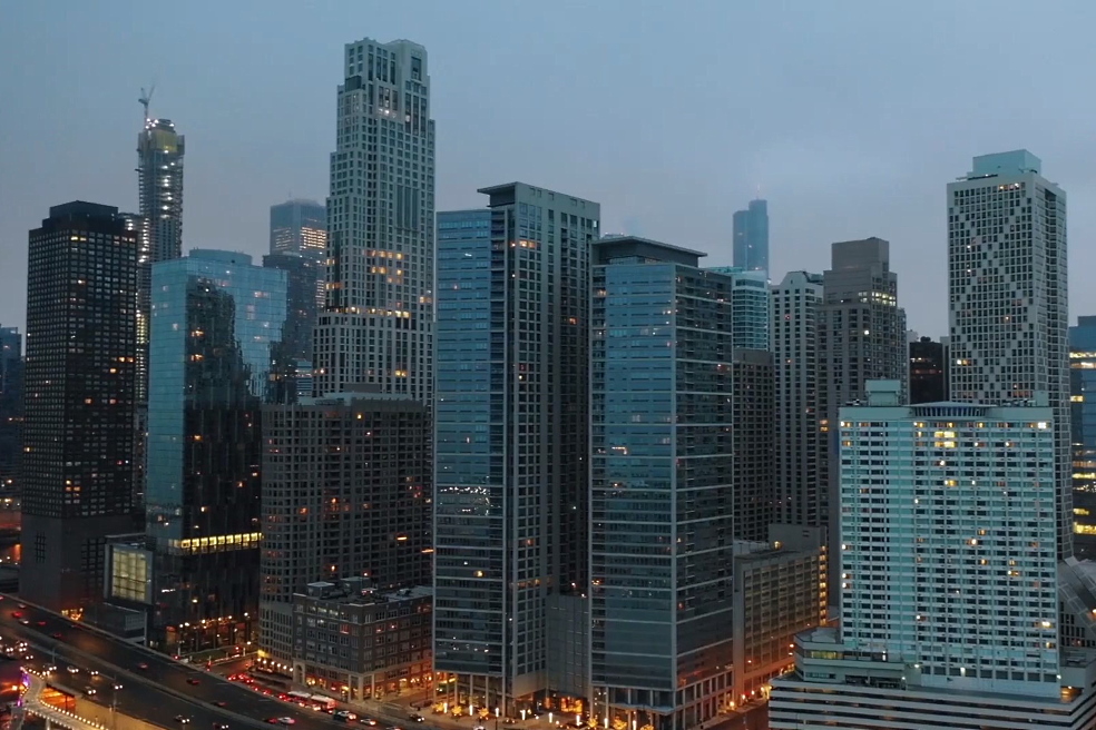 Large investment loans from foreign banks in the host country